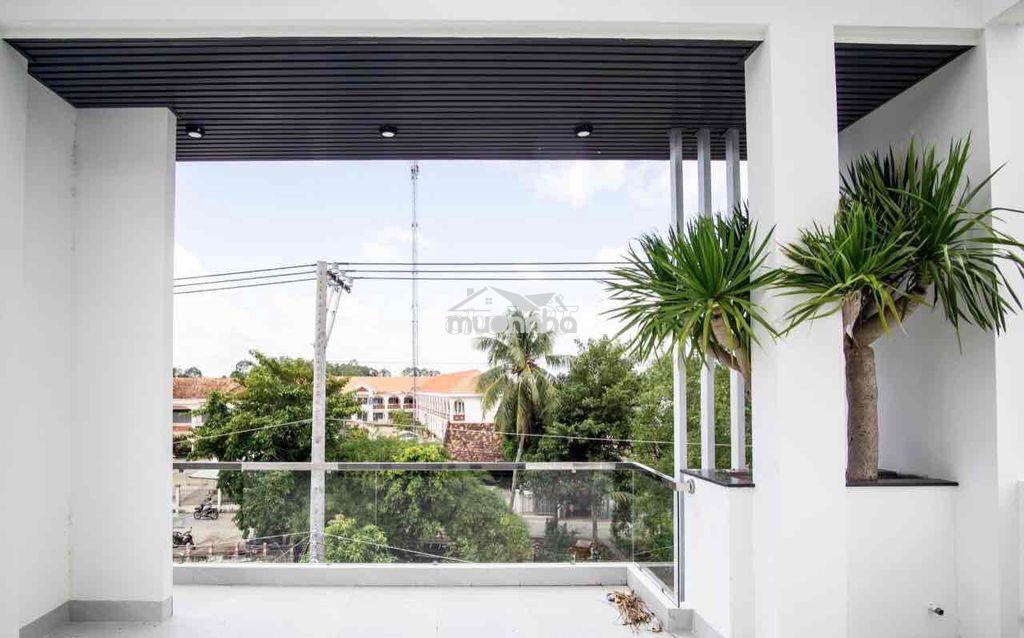 Bán gấp nhà uyên hưng giá 1ty890 - 2