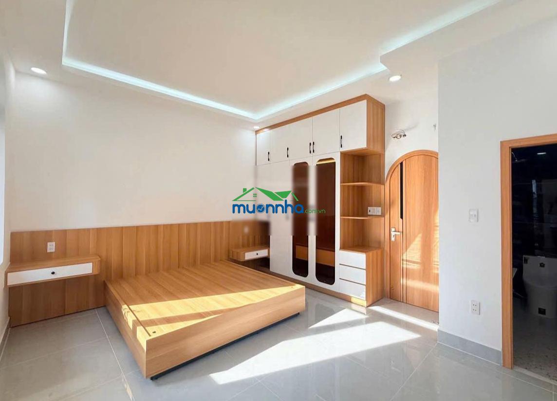 Chính chủ bán gấp căn nhà 5x22. giá 970 triệu. kế bên chợ bờ ngựa