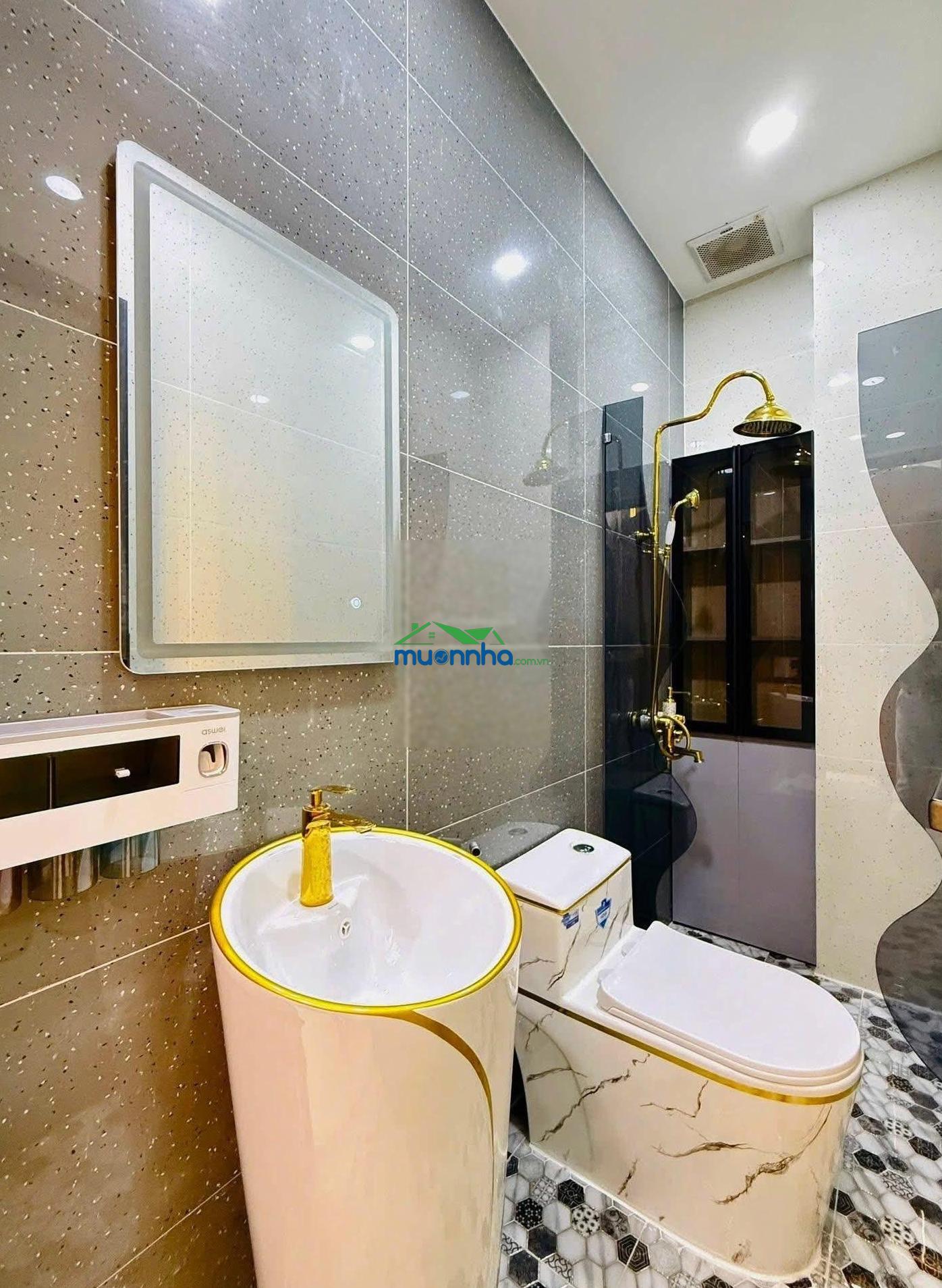 Mua nhà thủ đức tại quốc lộ 13 76,3m²/2 tỷ 500 sổ hồng riêng đường oto chạy có cho thuê