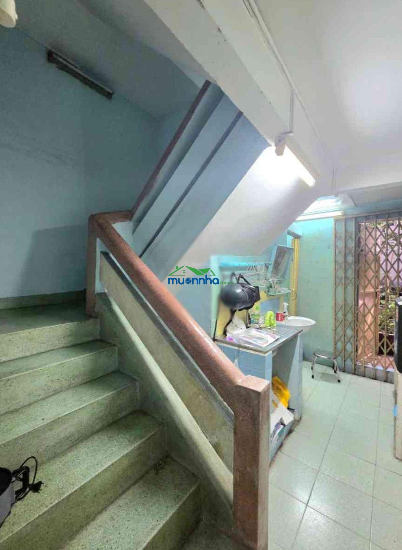 Nhà 4 tầng btct - hoàn công - 6 phòng ngủ - 2 mặt hẻm thông thoáng - lý thái tổ - quận 10 - chỉ 8.5 - 2