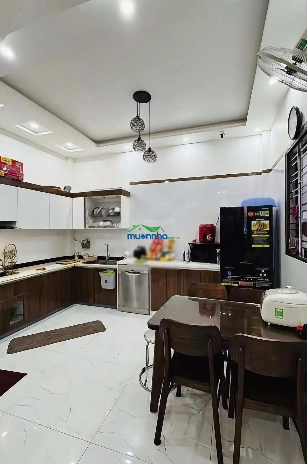 Hiếm chỉ 7 tỷ x, 4m x 16, hẻm xe hơi tránh nhau huỳnh tấn phát, bình thuận quận 7