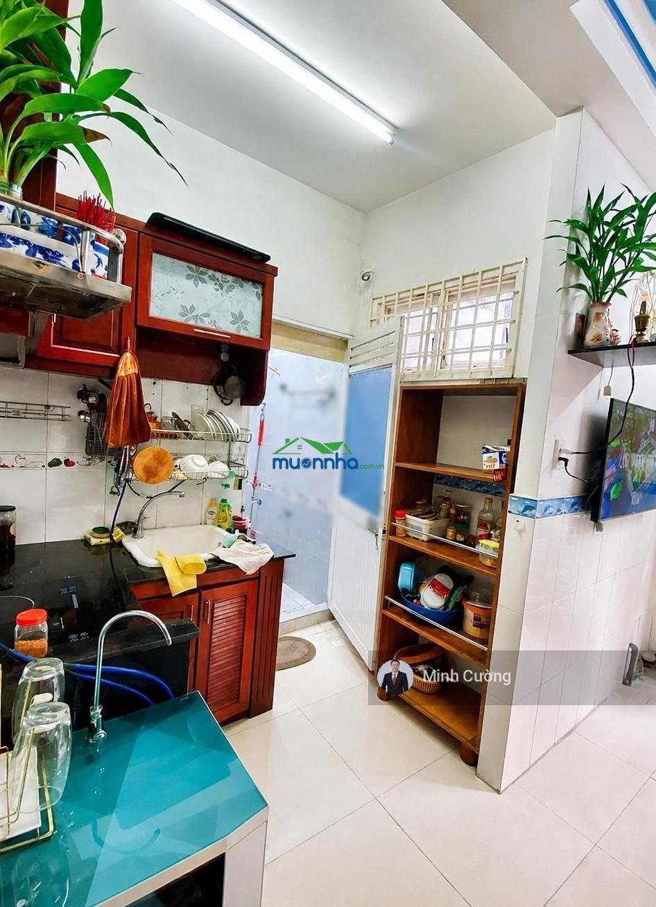 Bán nhà chiến thắng, gần ngã 4 phú nhuận, 20m2, 3 tầng btct 3pn, cách mặt tiền 30m, chỉ 4.15tỷ tl - 4
