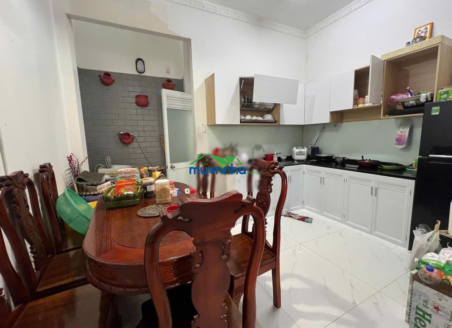 Bán gấp về quê - nhà 51m giá 6.5 tỉ - ngay cđ công thương - khu sinh viên - kinh doanh sầm uất - 4