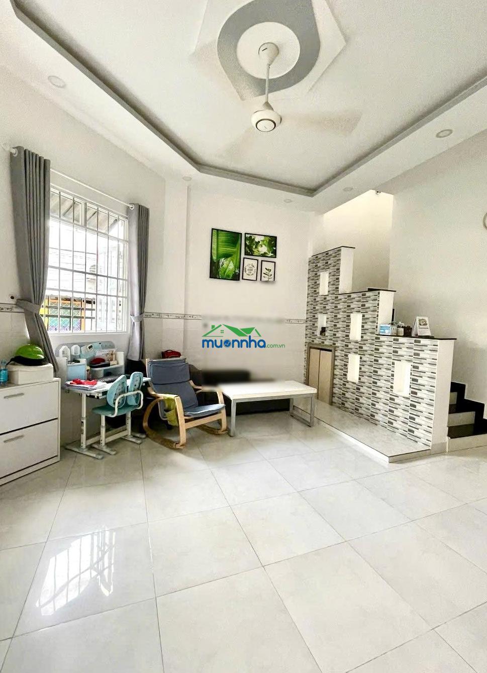 Tuấn hailongreal 4,5 tỷ cho nhà lầu góc 2 mặt tiền hẻm xe hơi gần chợ bà chồi nguyễn văn tạo nhà bè