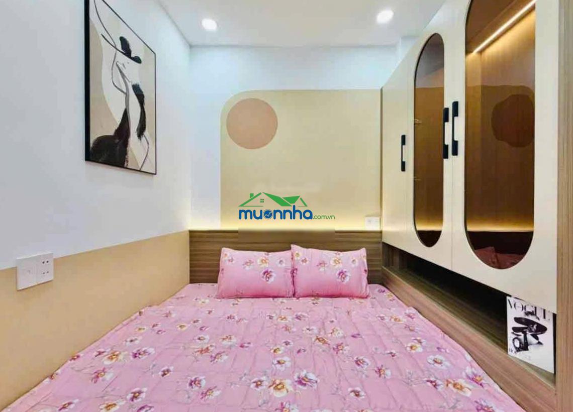 Nhà 3 tầng - gần công viên làng hoa - emart - full nội thất - có phòng ngủ tầng trệt - 3