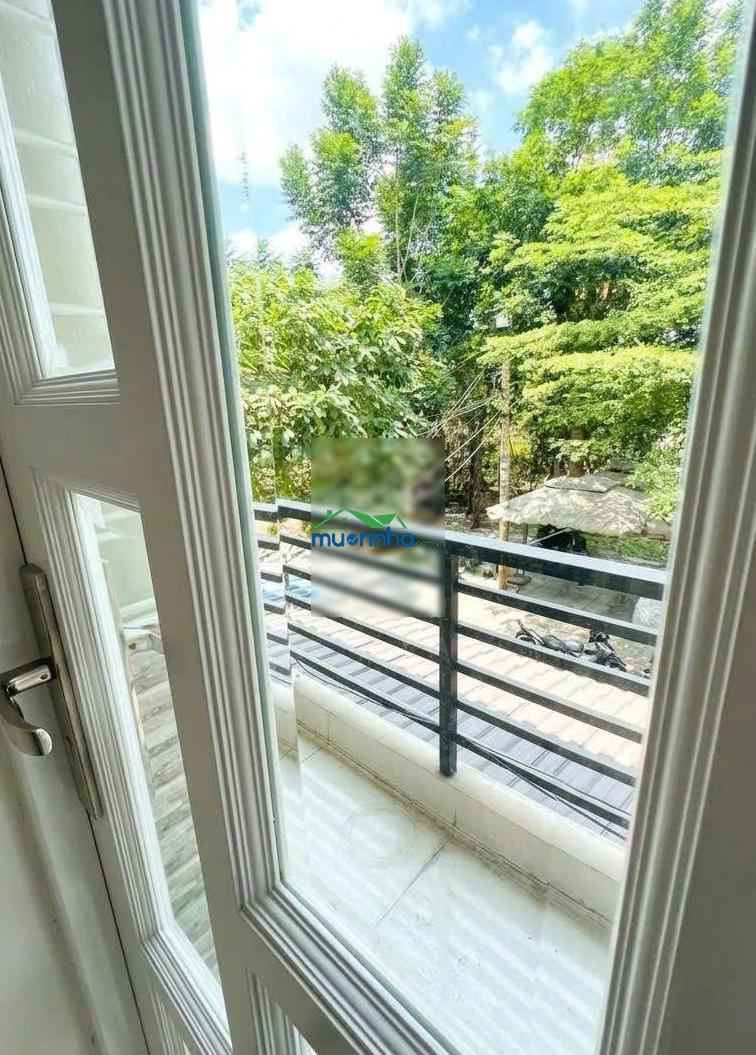 Bán nhà mới hxt 8m phạm văn chiêu 68m2x3 tầng 7tỷ69