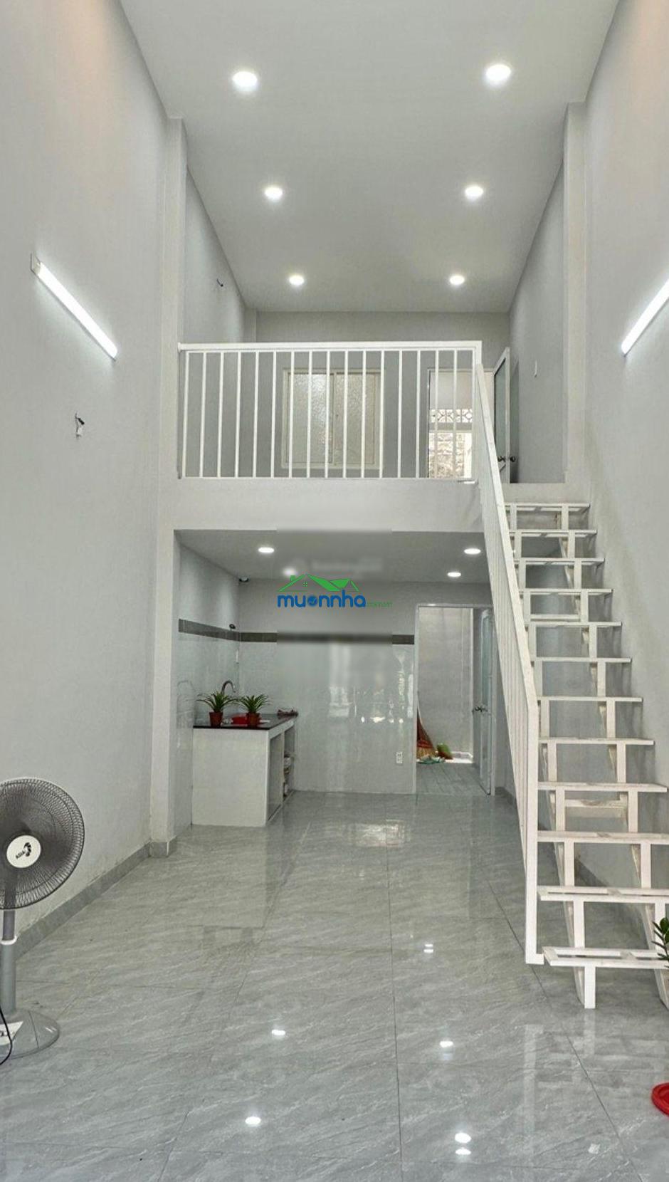 Giá sốc 3,2 tỷ - nhà gần ngã tư trung chánh - 2