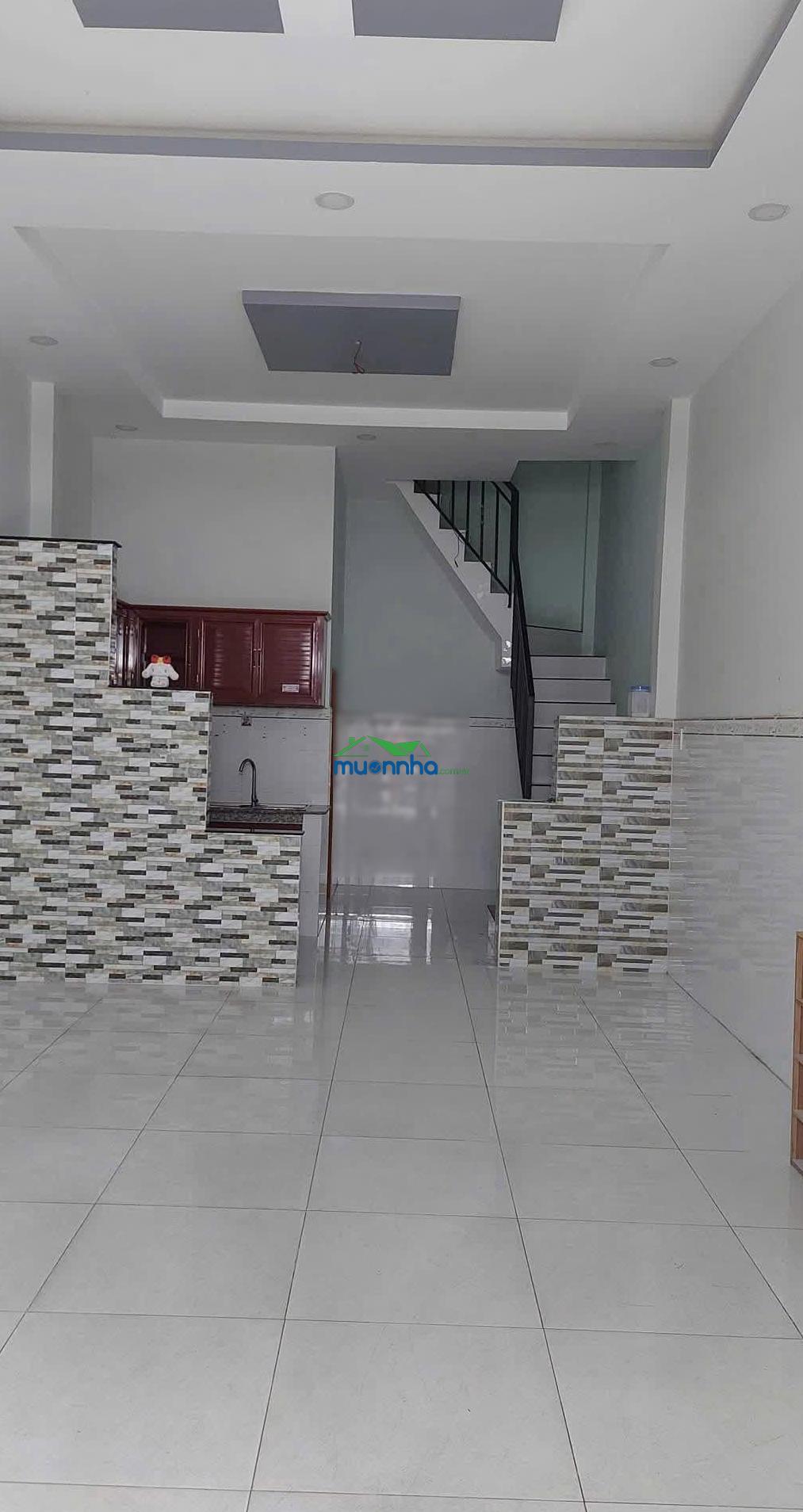 Hẻm dân trí cao nhà biệt thư, sát quận 6, bốn xã-kết cấu đúc kiên cố-2pn-phù hợp ở ngay - cho thuê - 3