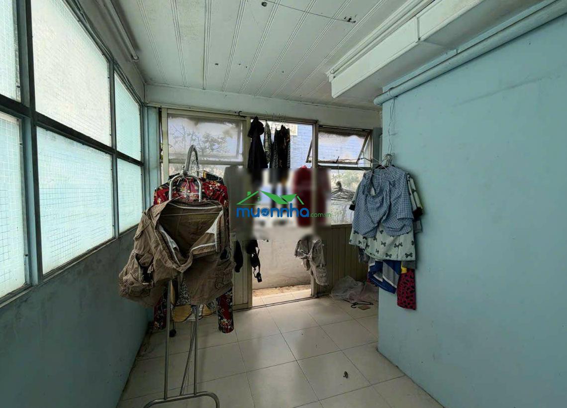 Sát mặt tiền. hẻm ô tô. kinh doanh đa ngành nghề. 6 tỷ - 3