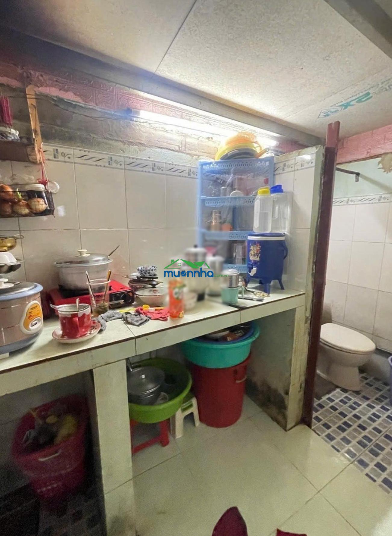 Bán gấp nhà hẻm thông chiến lược - 3x10 - 30m² - gần aeon tên lửa - 4
