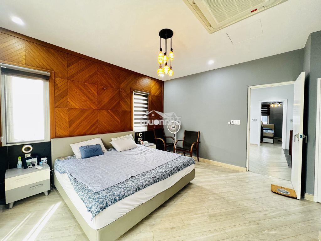 Giá tốt bt melosa khang điền -15tỷ - 8x18m 3 lầu - có nội thất đẹp - 4
