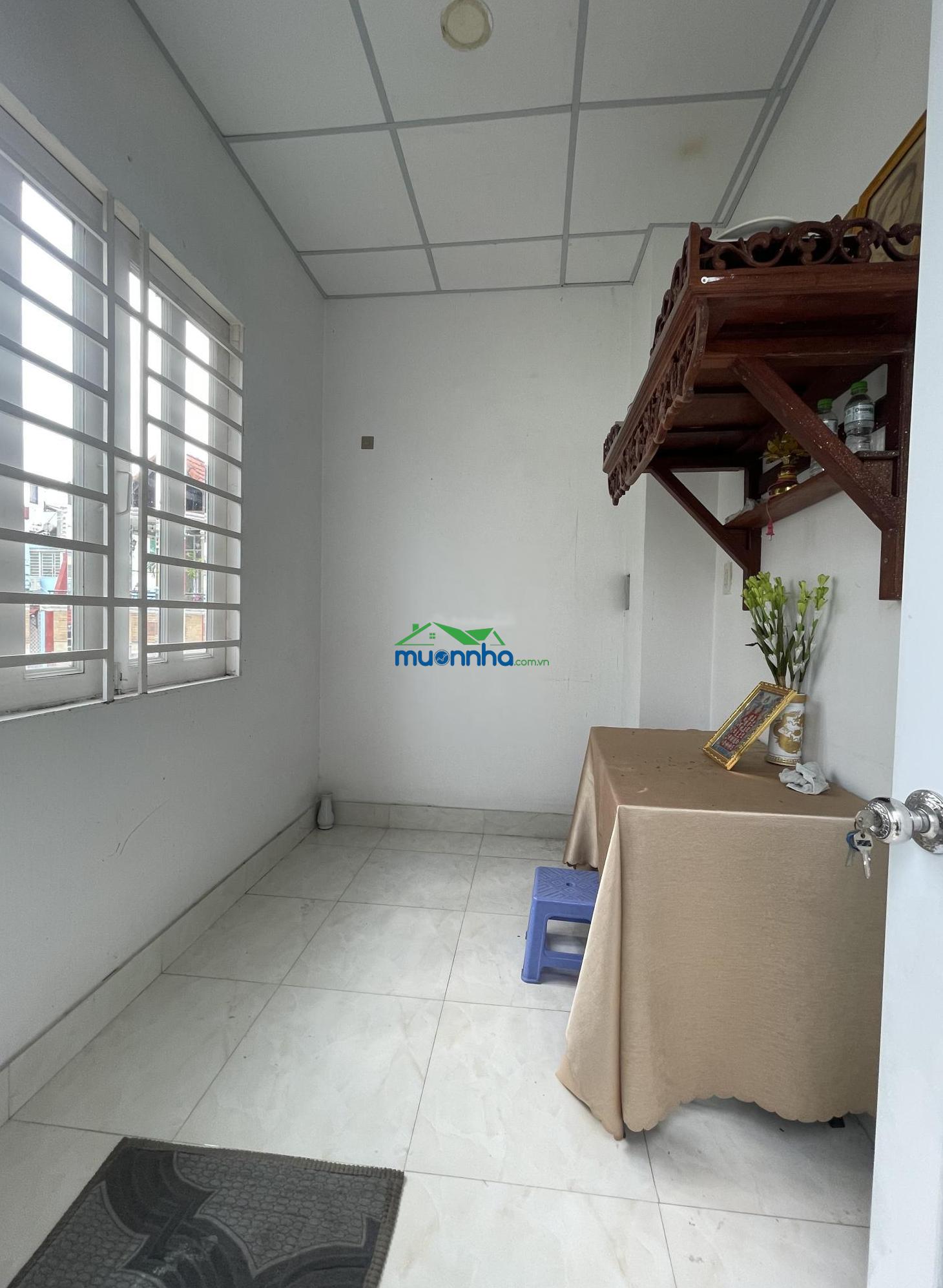 Hiếm hxh gần ngã tư phú nhuận - đoạn đẹp sát mt, ô tô vào nhà - 4 tầng - 41.8m² (4.5x9.3) - 9.5 tỷ - 4