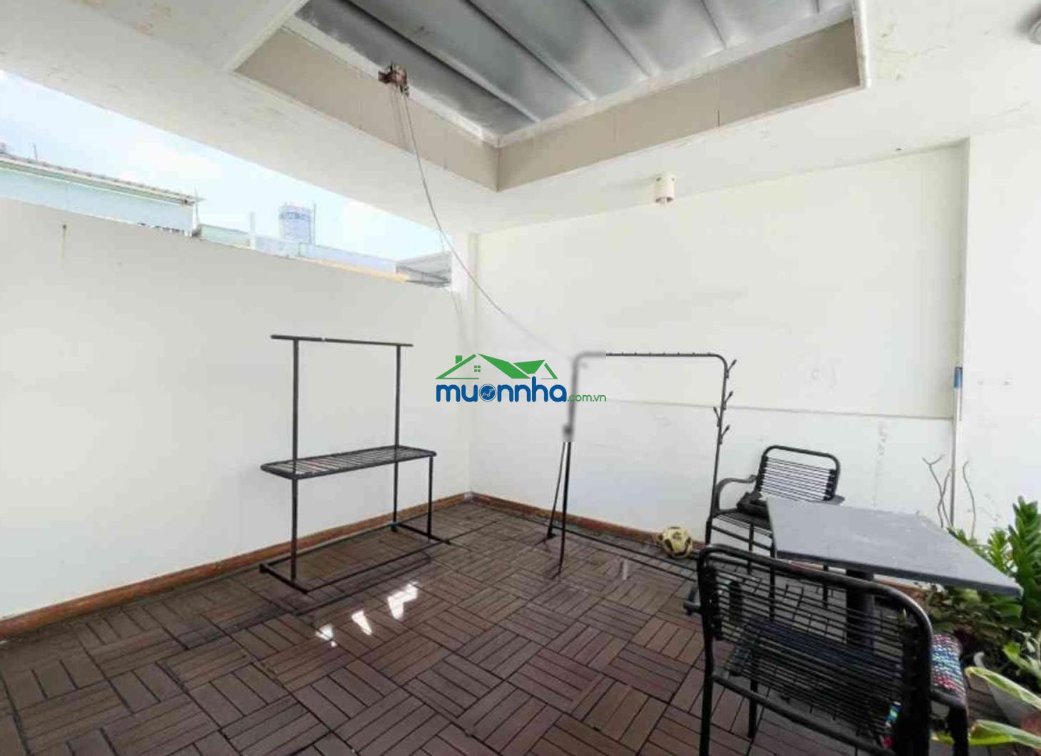 Bán nhà siêu vip ở phan đăng lưu, phú nhuận, 4 tầng, ngang 4, sát mặt tiền, giá 8,3 tỷ