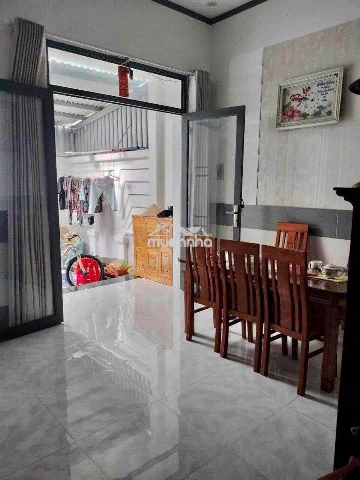 Bán nhà c4 chợ chiều tân phú trung 95,8m2 sổ hồng riêng giá 790 triệu
