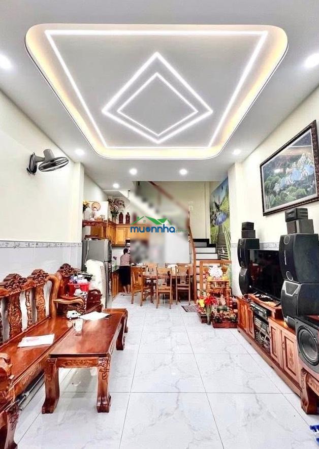 Chỉ 4 tỷ 99 tl - đường 7m thông - hương lộ 2 - gần lê văn quới - nhà 3 tầng - ko lỗi - 2