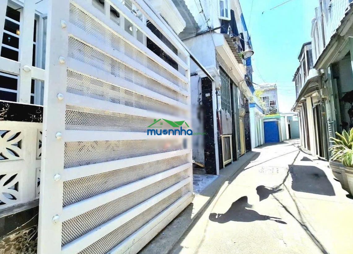Nhà nở hậu tài lộc - 60m2 (5.1x12) - 3pn - 3.05 tỷ - công nhận đủ - 2
