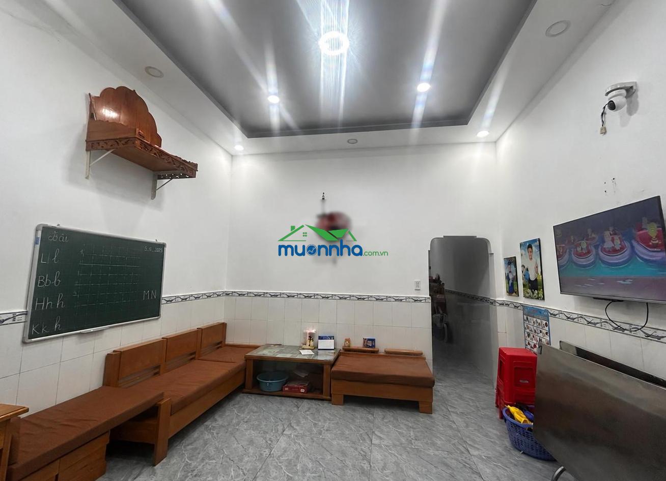 Nhà cấp 4 sát công viên 57m đất vuông vức chỉ vài bước chân ra không gian xanh mát - Ảnh 3