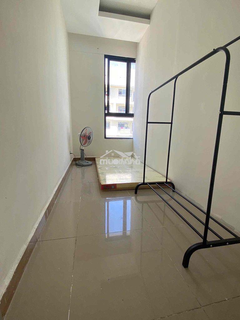 P 2tr giảm còn 1.7tr, gần phú mỹ hưng, full nt, công viên, hồ bơi
