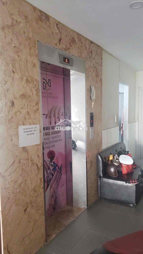 Chính chủ cho thuê nhà hxh q.3 trần văn đang tm 48tr tl 8pn ạ lh em nè