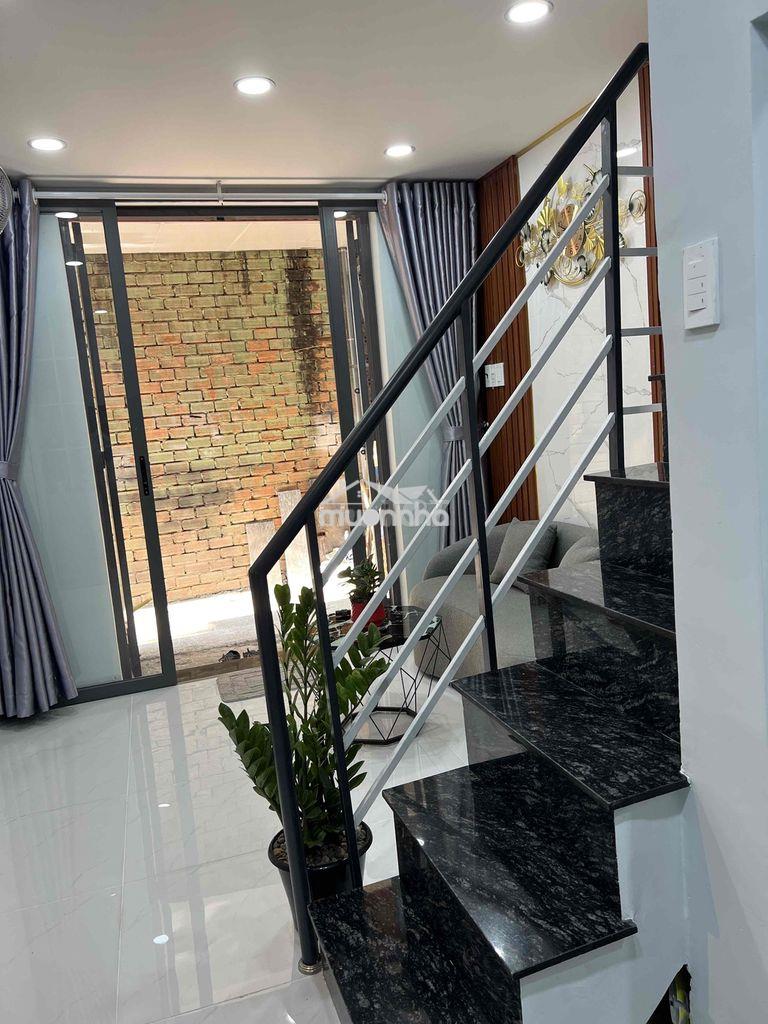 Nhà bán chính chủ sổ hồng riêng mới hoàn thiện đầy đủ tiện nghi - 4