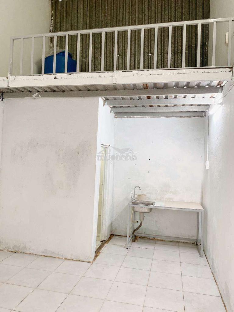 [Quận 7] phòng trọ 20m2 (đường chuyên dùng 9), gần cầu phú xuân