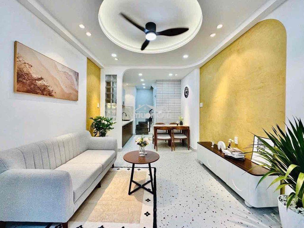 Chú lộc cần bán nhanh nhà đường gò công,p13,q5.giá 6tỷ580/61,2m2.shr. - 2