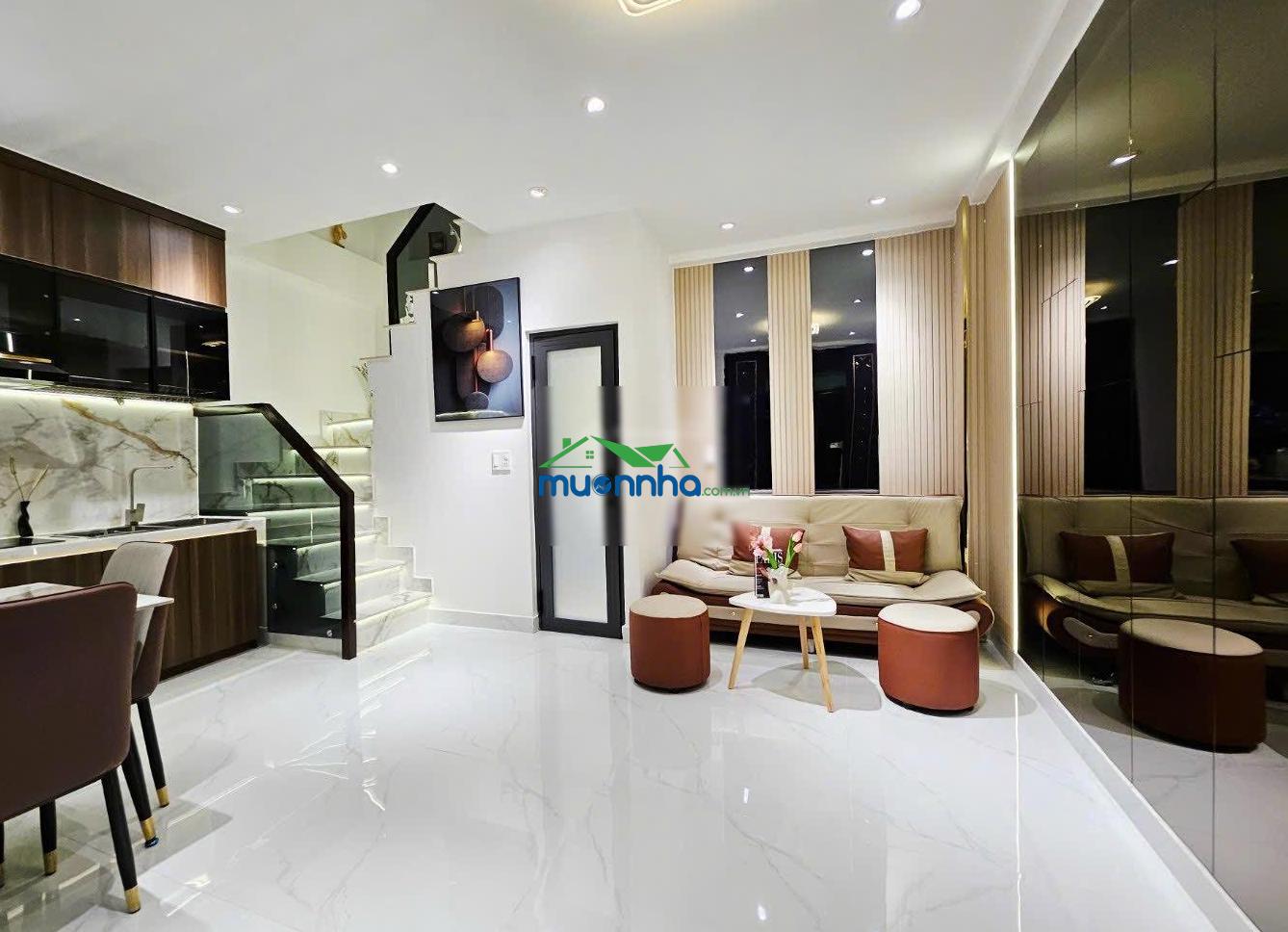 Hot hot hot giảm gần 200 triệu, chỉ còn 3 tỷ 480 triệu - 2