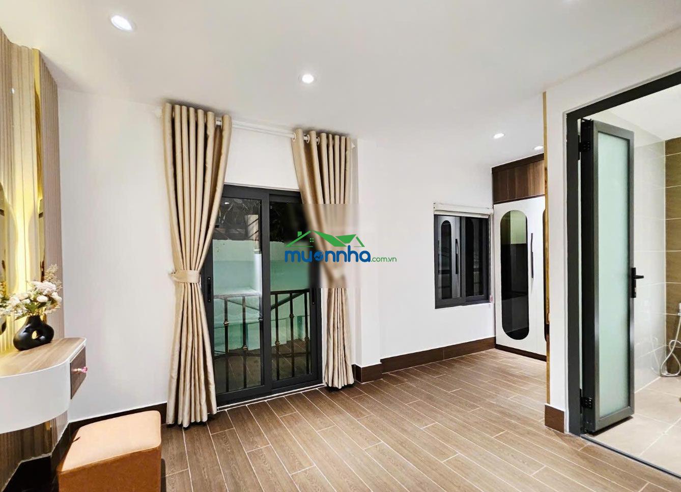 Hot hot hot giảm gần 200 triệu, chỉ còn 3 tỷ 480 triệu - 4
