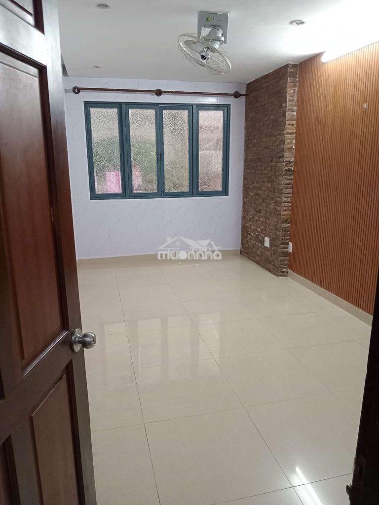 Nhà hẻm thông q3, giá rẻ nhà mới 12tr - 2