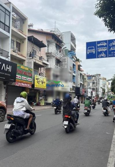 Bán nhà mặt tiền trần kế xương, quận phú nhuận. diện tích: 4.2 x 25m nở hậu trệt, 2 lầu giá 21 tỷ - 2