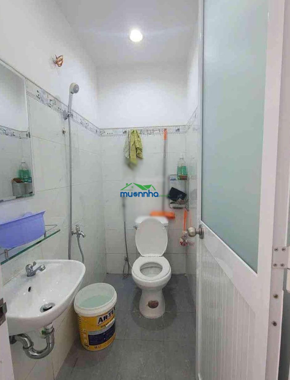 Giá chỉ 3,9 tỷ - nhà mới đẹp ở ngay - xe hơi tới cửa - 2