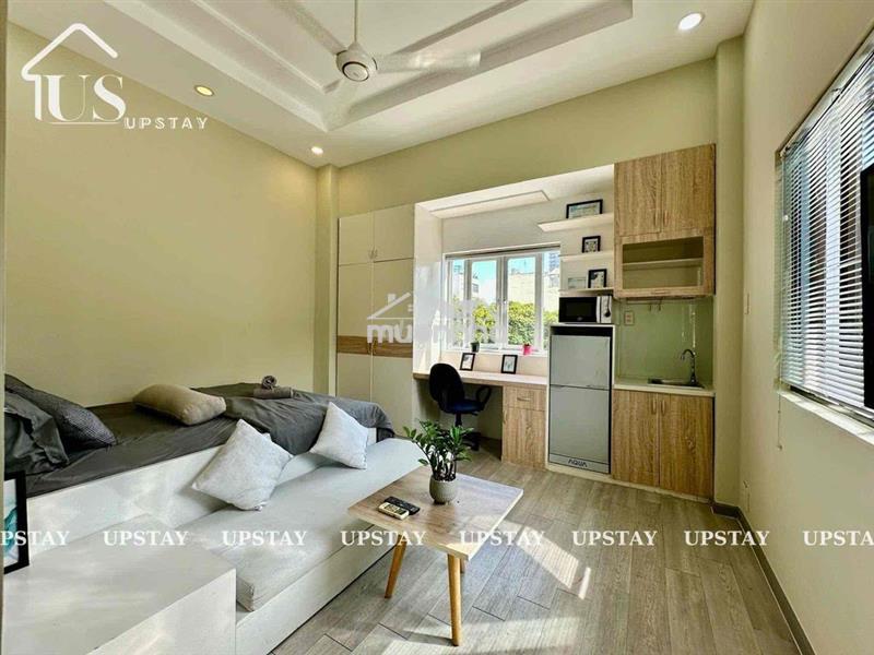 Cho thuê căn hộ cửa sổ thoáng gần hồ con rùa - dinh độc lập