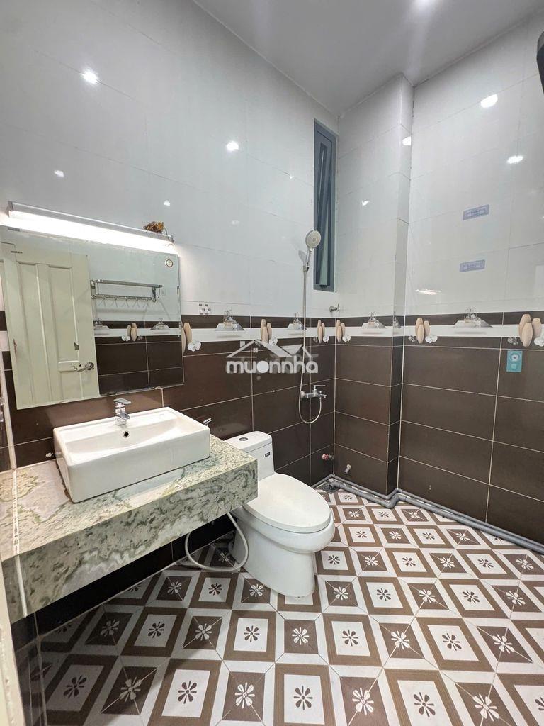 🔥🎉 Chính chủ cho thuê căn hộ 1pn  ban công - 50m2 ngay phan đình phùng - 4
