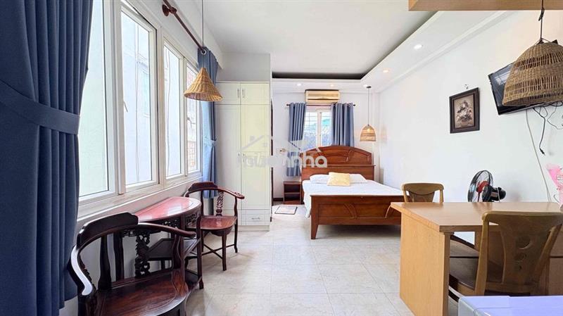 Chính chủ cho thuê studio ban công 35m2 full tiện nghi- chợ tân định