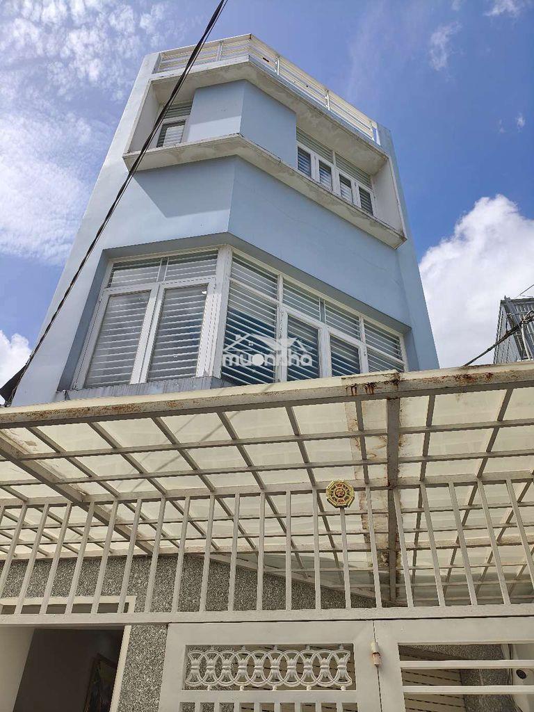 Nhà 3 lầu 4pn, có vài máy lạnh sạch sẽ vào ở ngay hẻm 3m yên tĩnh 
