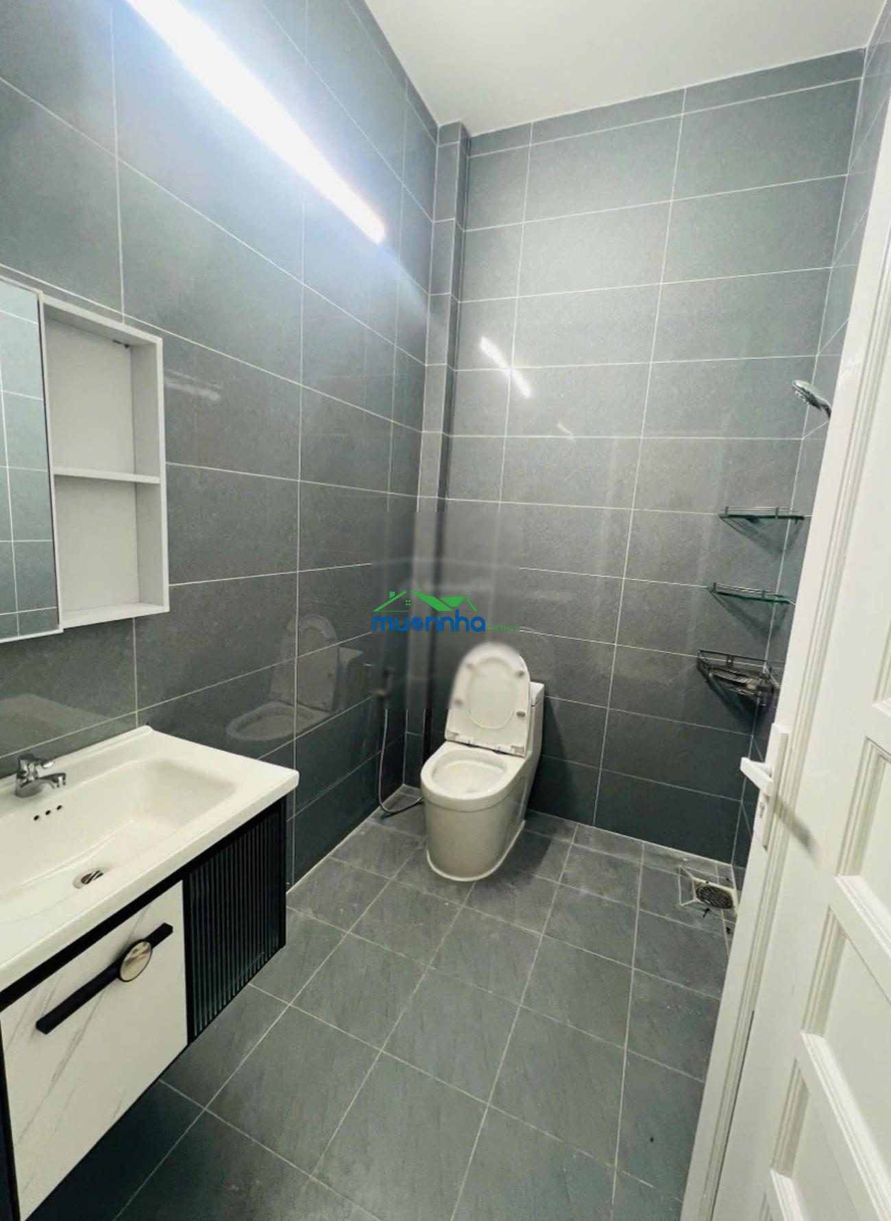 Bán nhà 6m x 16m, mt lý thường kiệt hóc môn - 3,9 tỷ - 3