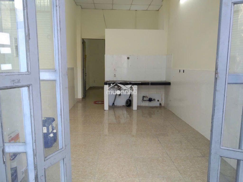 Cho thuê phòng trọ gần ubnd p. thạnh lộc 41, q12, mặt tiền hẻm 6m - 3