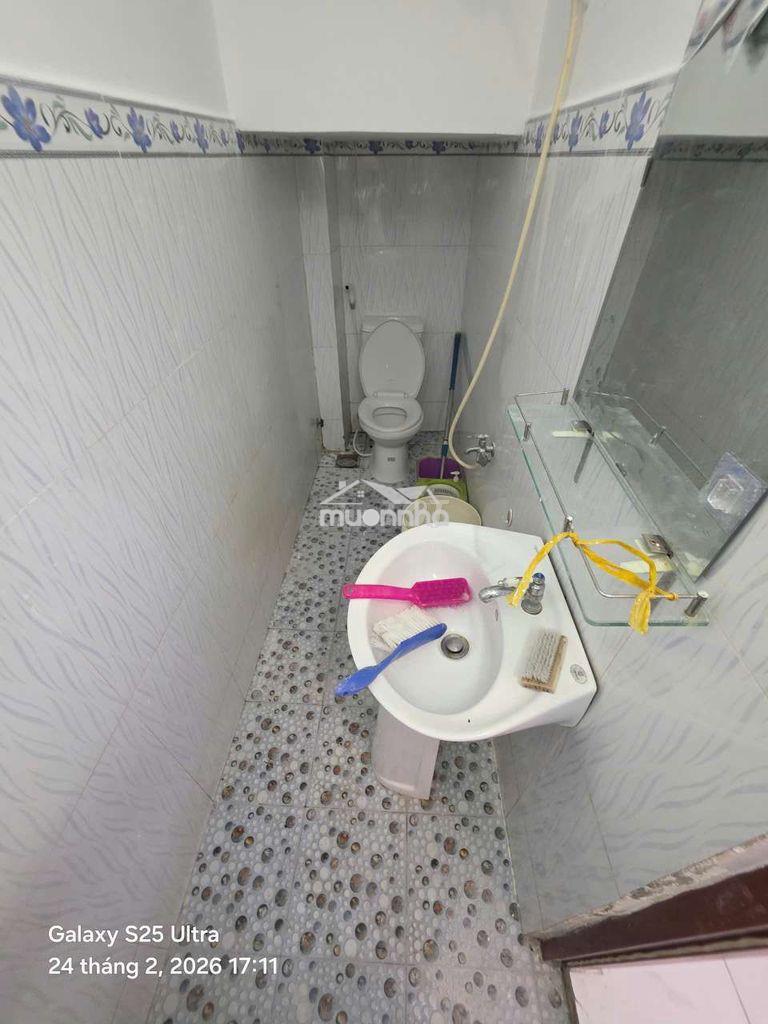 🌹🌹🌹Cho thuê nhà 5m x 18m 1lầu 2pnủ to 2wc - 3