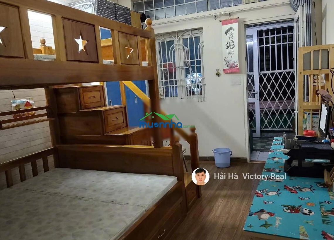 Bán nhà đường cộng hòa, gần ngô bệ, trung tâm văn phòng etown, dt: 47 m2 đất, nhà 2 tầng kiên cố - 2