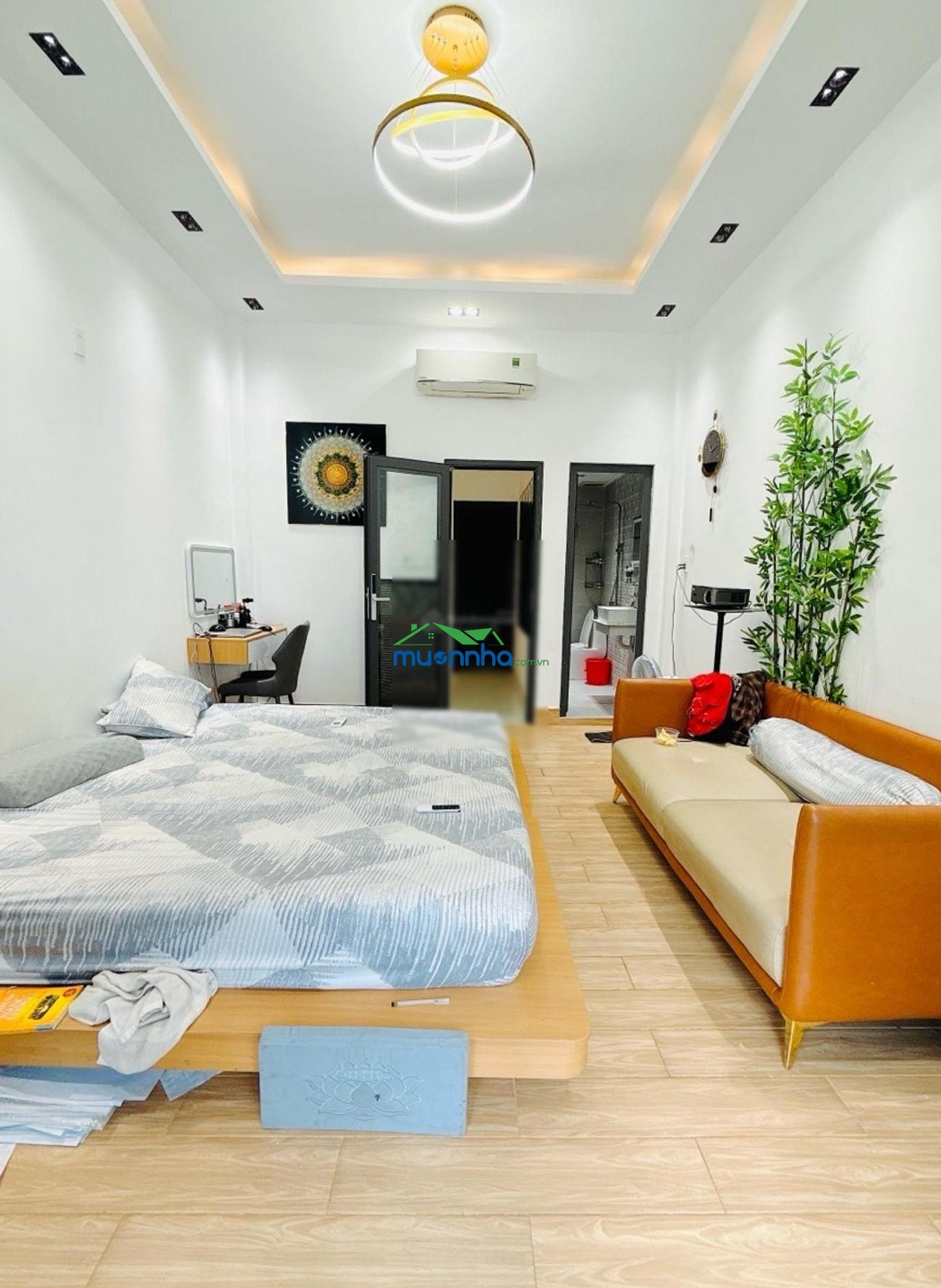 Rộng là được 4m6 x 12m mà mặt tiền nguyễn ngọc lộc trung tâm q10 chỉ 5tỷ xx