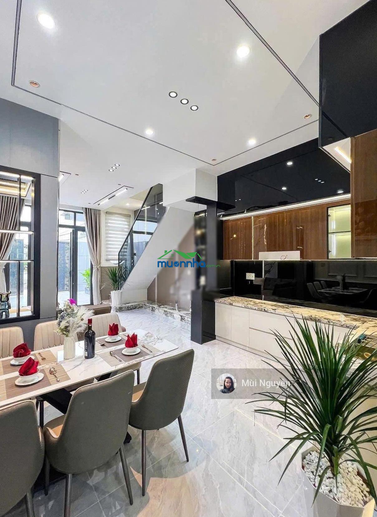 Cần bán nhanh hxh tránh nhau nguyễn văn đậu, bt - vuông vức 4x15m, 3 tầng vào ở ngay - chỉ 11.5 tỷ - 2