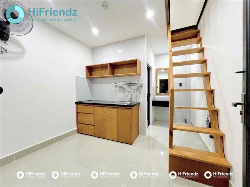 Phòng đẹp 1 trệt 1 lầu tone gỗ mới xây