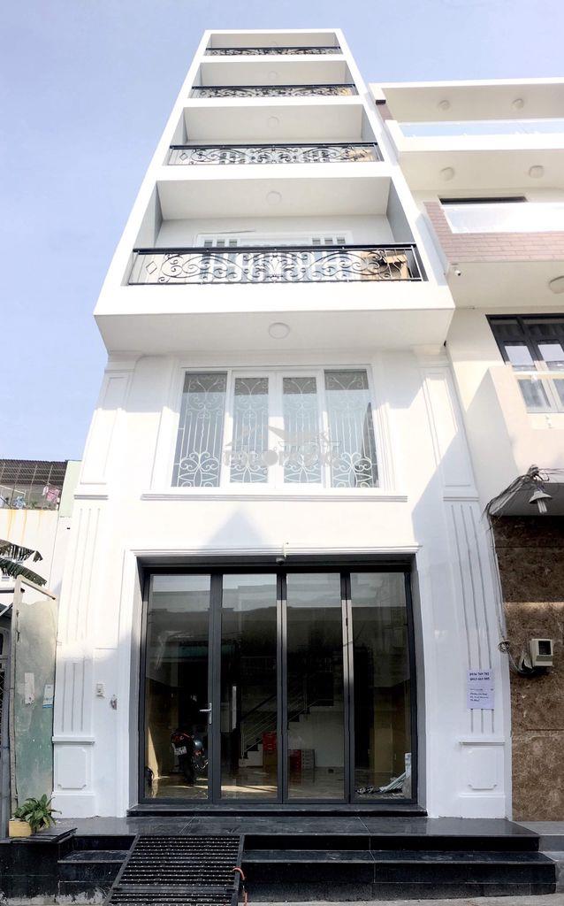 Căn hộ phạm hùng/parc mall q8, 20m2, 3.3 triệu/tháng