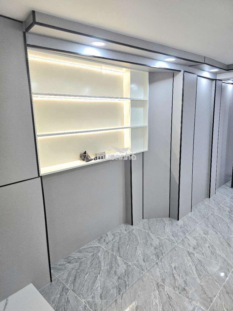 Chính chủ - 3