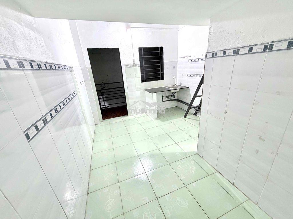 Nhà trọ 1 mặt yên tĩnh, giá rẻ, ngay chợ, vincom dĩ an - 2