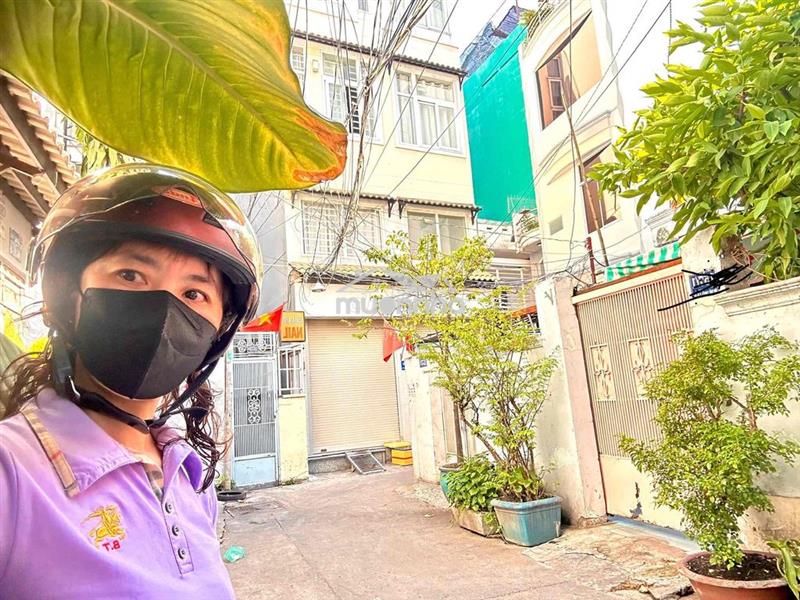 Bán nhà đẹp 4 tầng, xe hơi đậu cửa, 5m ra mt tôn thất thuyết.