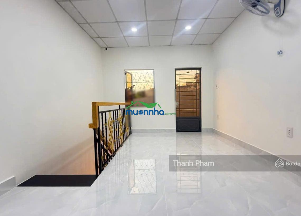 Hơn 1 tỷ có hộ khẩu sài gòn - nhà mới 2 tầng nhỏ xinh cho gđ nhỏ - sinh viên - mới ra trường
