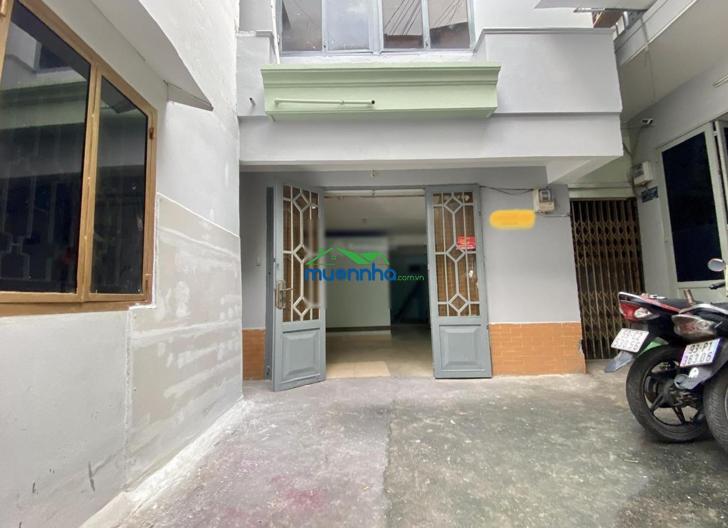 Chính chủ giảm thêm 200 triệu. bán nhà hẻm 27. giáp ranh q. 1. dt: 55,9m2, dtsd: 112m2. giá 4,8 tỷ - 3