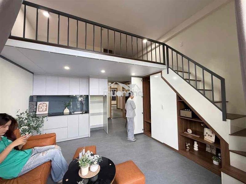 Cho thuê duplex rộng rãi - tiện nghi gần vòng xoay dân chủ