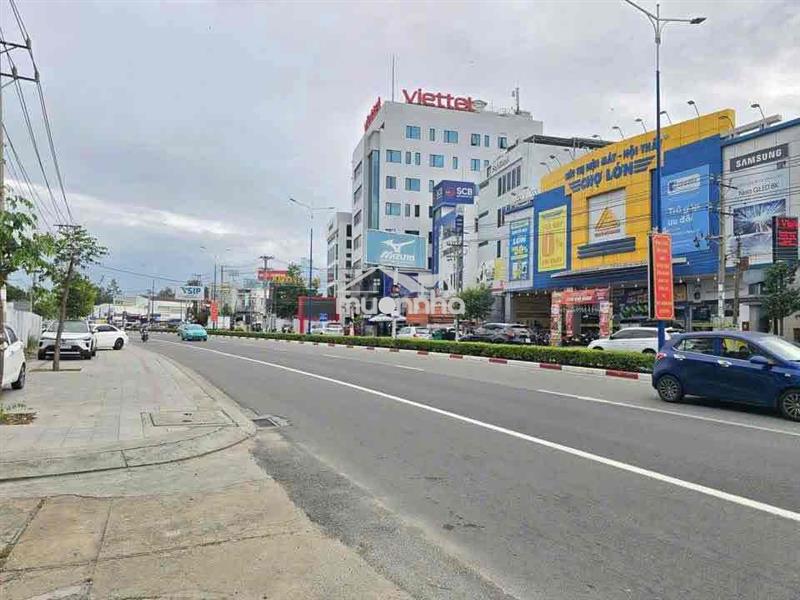 CHO THUÊ TOÀ NHÀ NGAY PHỐ NGÂN HÀNG, XÁC TOÀ NHÀ BECAMEX ĐẠI LỘ